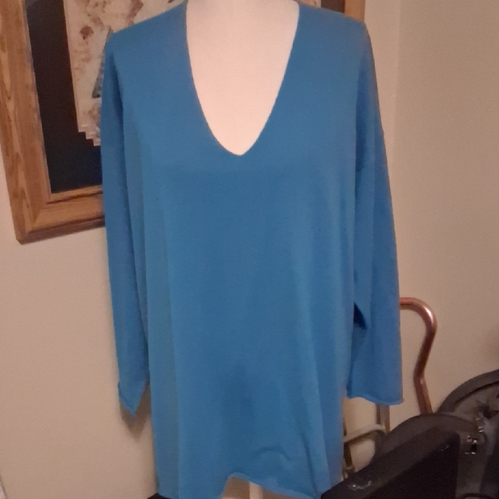 Eskandar Vibrant Blue Knit Top